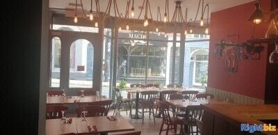 Italian pizzeria restaurant for sale