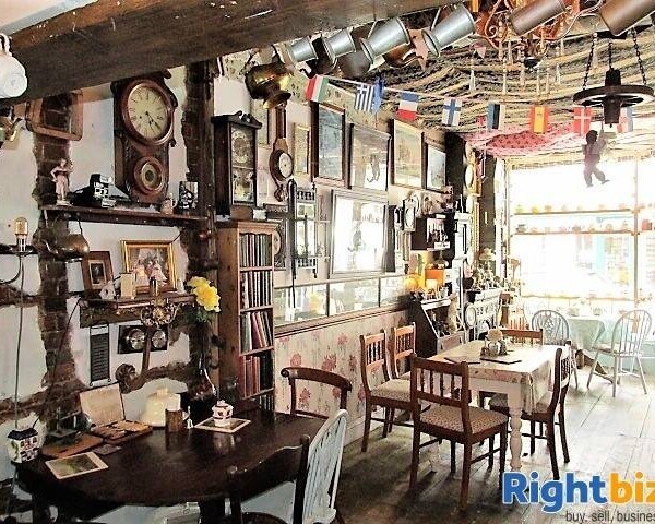 LEASEHOLD TEA ROOMS/ COFFEE SHOP Photo 2