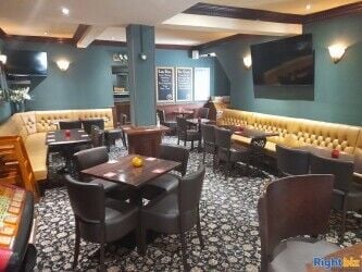 BRECON BEACONS NATIONAL PARK - RENOVATED PUBLIC HOUSE IN SOUGHT AFTER VILLAGE CLOSE TO BUSY CANAL WH