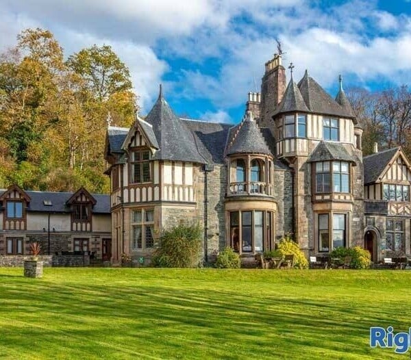 Attractive & Characterful 4-star Country House Hotel For Sale Photo 2