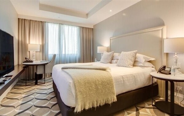 Hotels For Sale in York Photo 2