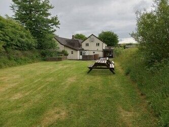 EXMOOR NATIONAL PARK FREE HOUSE SET IN OVER 5 ACRES Photo 2