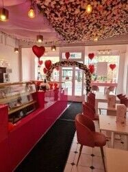 Dessert place for sale High street Burton Dessert place for sale High street Burton