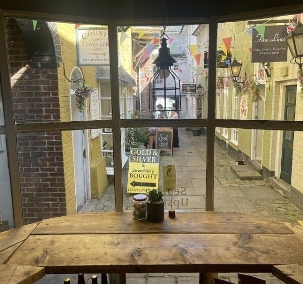Highly rated Bistro business for sale Photo 2