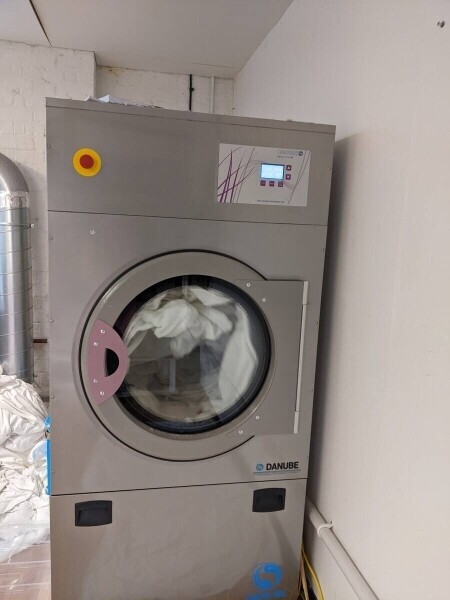 Commercial Laundry for sale Photo 2
