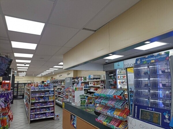 OFF LICENCE/CONVEINCE STORE  FOR SALE IN SOUTHAMPTON Photo 2