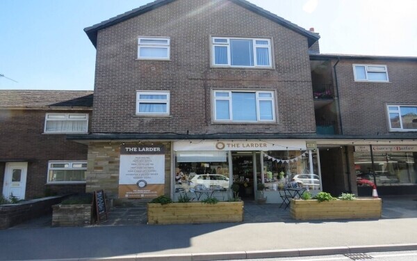 Extremely Popular Top-quality Food Store/Deli Photo 2