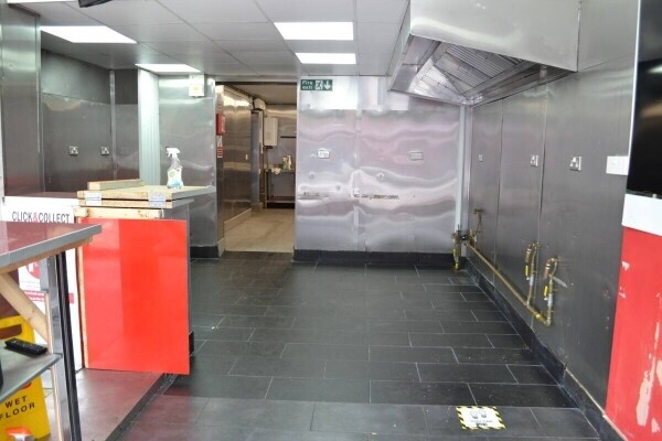 **Closed** Chicken Store with Accommodation Prime Location Photo 1