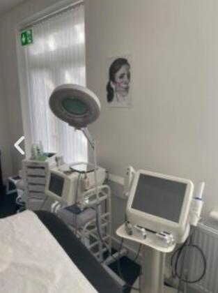 Asthetic Medicine & Lazer Clinic for Sale Asthetic Medicine & Lazer Clinic for Sale