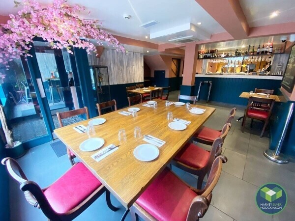RESTAURANT: DIDSBURY: Photo 2