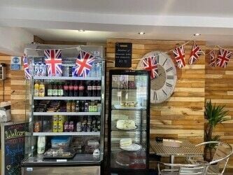Leasehold cafe with cheap rent and great turnover