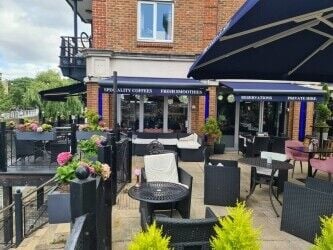 Leasehold Bistro & Bar for Sale , Open for Partnership