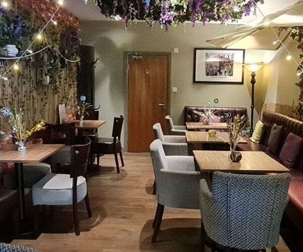Bar & Tapas Restaurant - Swinton Photo 2