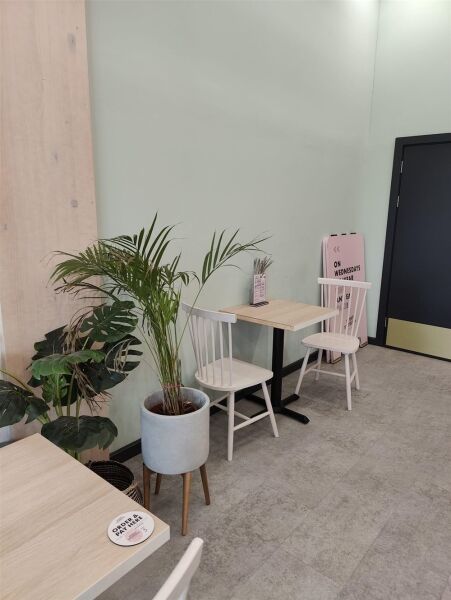 Artisan Bakery Bakehouse and Coffee Shop Restaurant in East London Photo 2