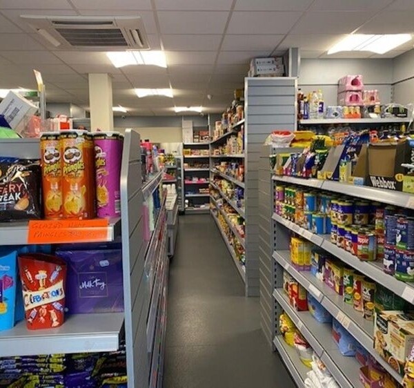 Leasehold Convenience Store & Off License Located In Atherstone Photo 2
