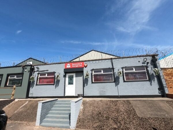 Extremely Highly Rated Removals Business For Sale Photo 2