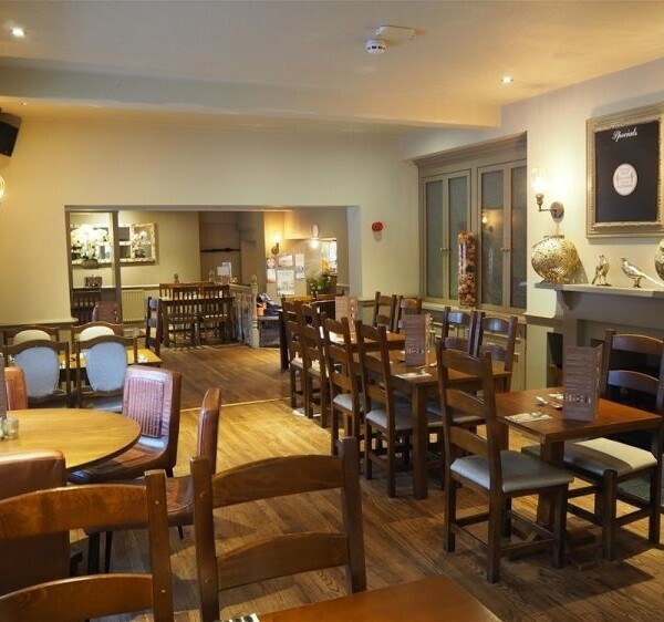 Licenced Trade, Pubs & Clubs For Sale in Retford Photo 2