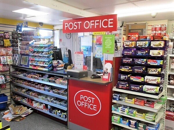 LEASEHOLD CONVENIENCE STORES/OFF LIC & SUB POST OFFICE Photo 2