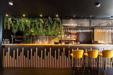 Stunning Restaurant for sale in the Heart of Chelsea's King's Rd Stunning Restaurant for sale in the Heart of Chelsea's King's Rd