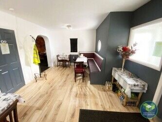 CAFE: FRODSHAM: Photo 2