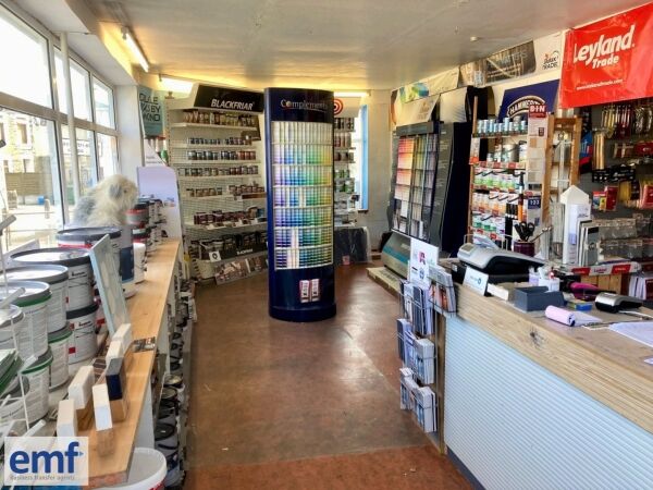 DECORATING CENTRE Photo 2