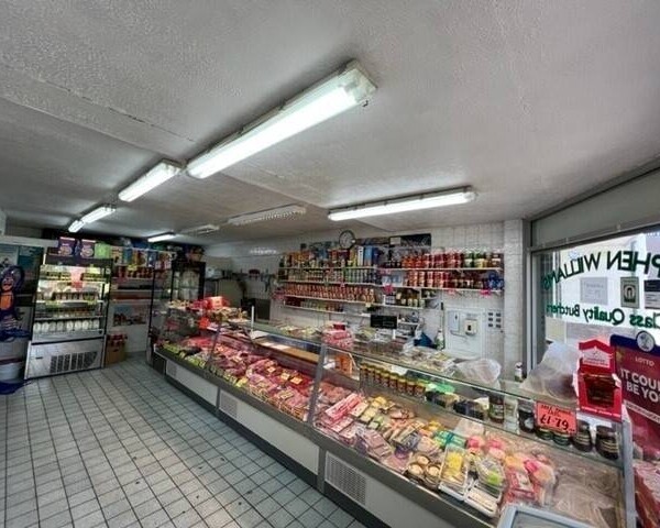 Freehold Post Office Local and Butchers Shop in Erskine, Renfrewshire (ref 1510) Photo 2