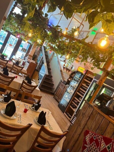 Authentic Licensed Lebanese Restaurant for Sale in Chesham Photo 2