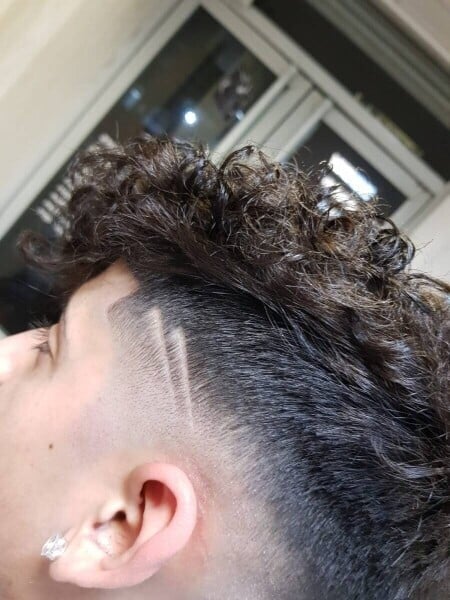 Busy Barber shop for sale Photo 3