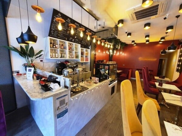 STAFF RUN A1 COFFEE SHOP / TEA ROOMS Photo 2