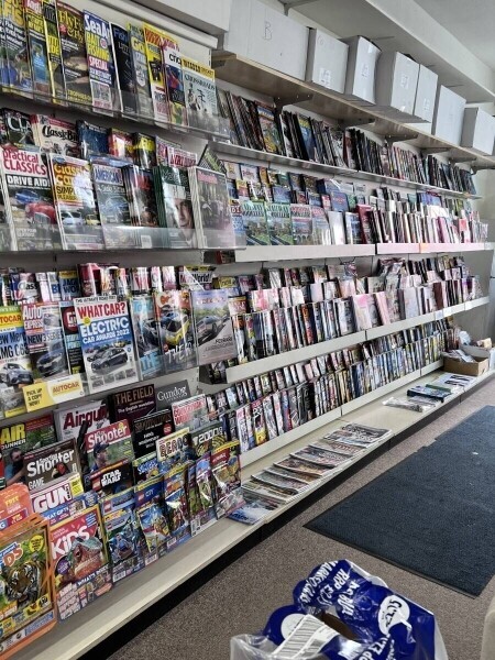 Leasehold newsagent with lottery and Paypoint Photo 2