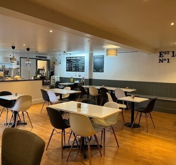 Highly Rated Coffee Shop In Ross On Wye For Sale Photo 2