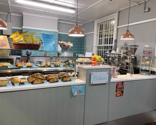 LEASEHOLD STATION  CAFE/COFFEE SHOP Photo 2