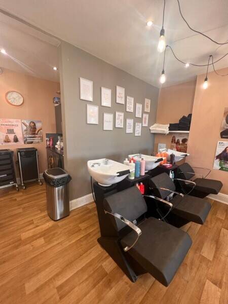 Established Salon For Sale - Staff Managed Photo 2