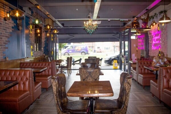 Leasehold Cafe/Restaurant for sale in Cockfosters Photo 2