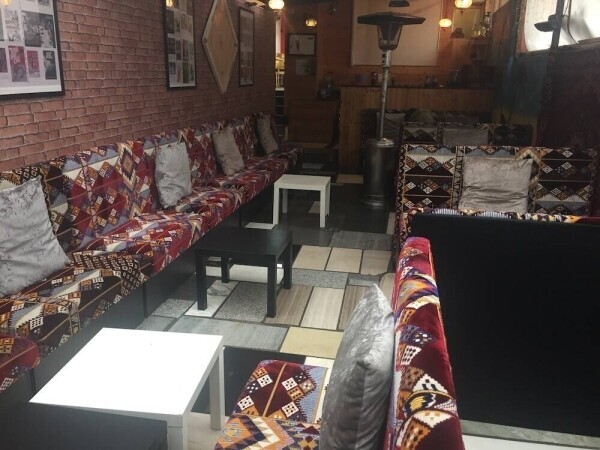 Takeaway for Sale in Greenford with One-Bed Flat Photo 2