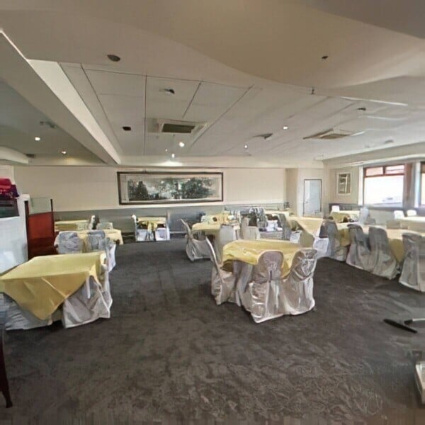 Leasehold Restaurant in Whiston for sale Photo 2