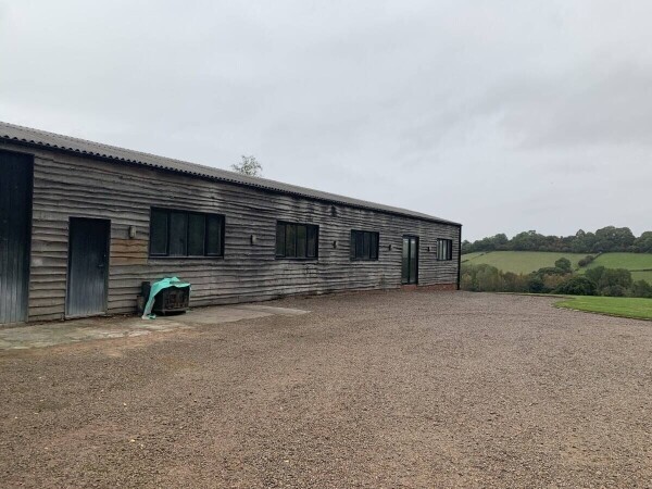 Stunning Barn in the Shropshire Hills, ideal for many types of business. Photo 2