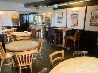 PUBLIC HOUSE & RESTAURANT Photo 2