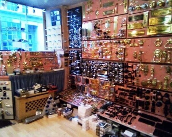 Architectural Ironmongers iedoor Knobs, Ledges Etc for Sale