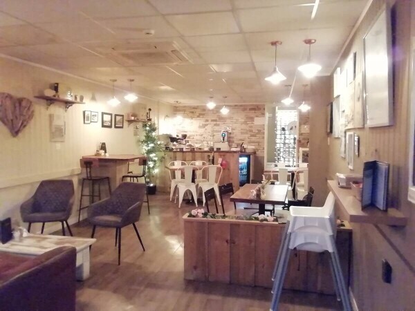 DELIGHTFUL DAYTIME COFFEE SHOP - RIPON - MUST BE SOLD! Photo 2