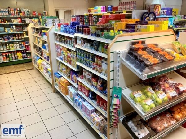 CONVENIENCE STORE Photo 2