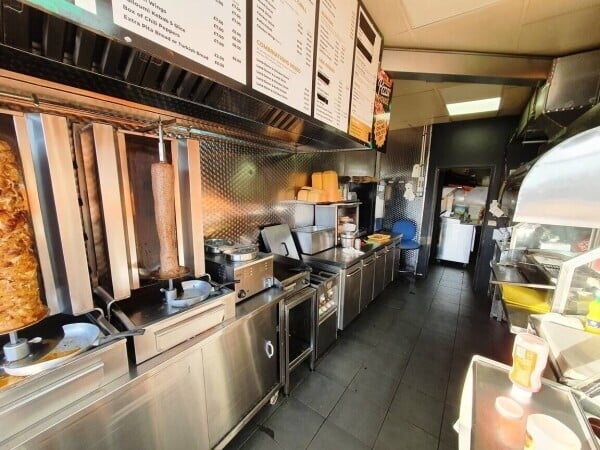 KEBAB SHOP & FAST FOOD TAKEAWAY – A5 LICENCE (2300) RENT JUST £10,000 PER ANNUM Photo 2