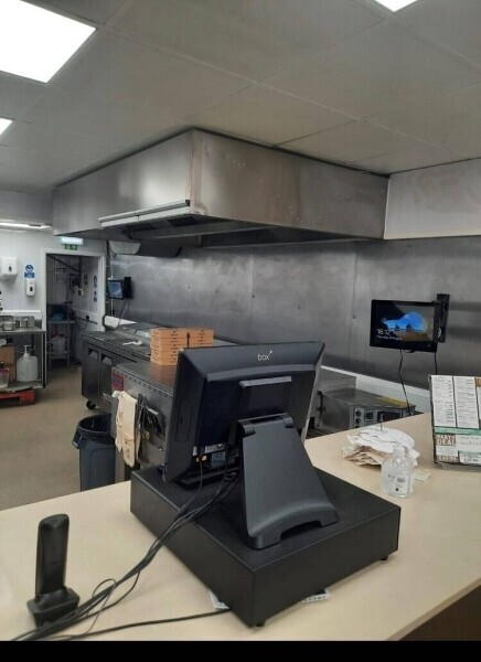 Pizza takeaway business for sale with new lease Photo 2