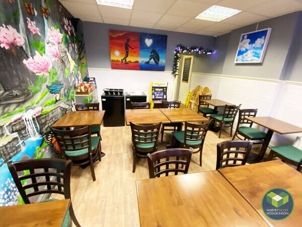 CAFE: BLACKLEY: Photo 2