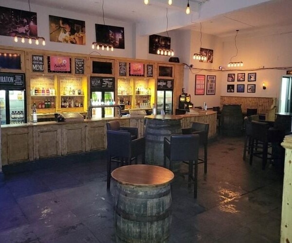 Pub & Nightclub/Entertainment Venue - Warrington Photo 2