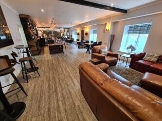 Refurbished Free Of Tie Somerset Inn/Hotel With 16 En-suite Letting Bedrooms Photo 2