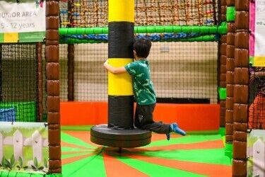 A POPULAR AND WELL-REGARDED SOFT PLAY CENTRE AND CAFÉ Photo 2