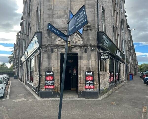 Very well-presented licensed Restaurant in the West Dunbartonshire town of Dumbarton (ref 1530) Photo 2