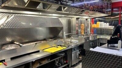 Leasehold Kebab Takeaway shop for sale in London. Photo 2