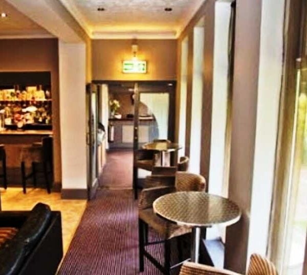 10 Room Hotel With Bar, Restaurant And Events Lounge for Sale 10 Room Hotel With Bar, Restaurant And Events Lounge for Sale